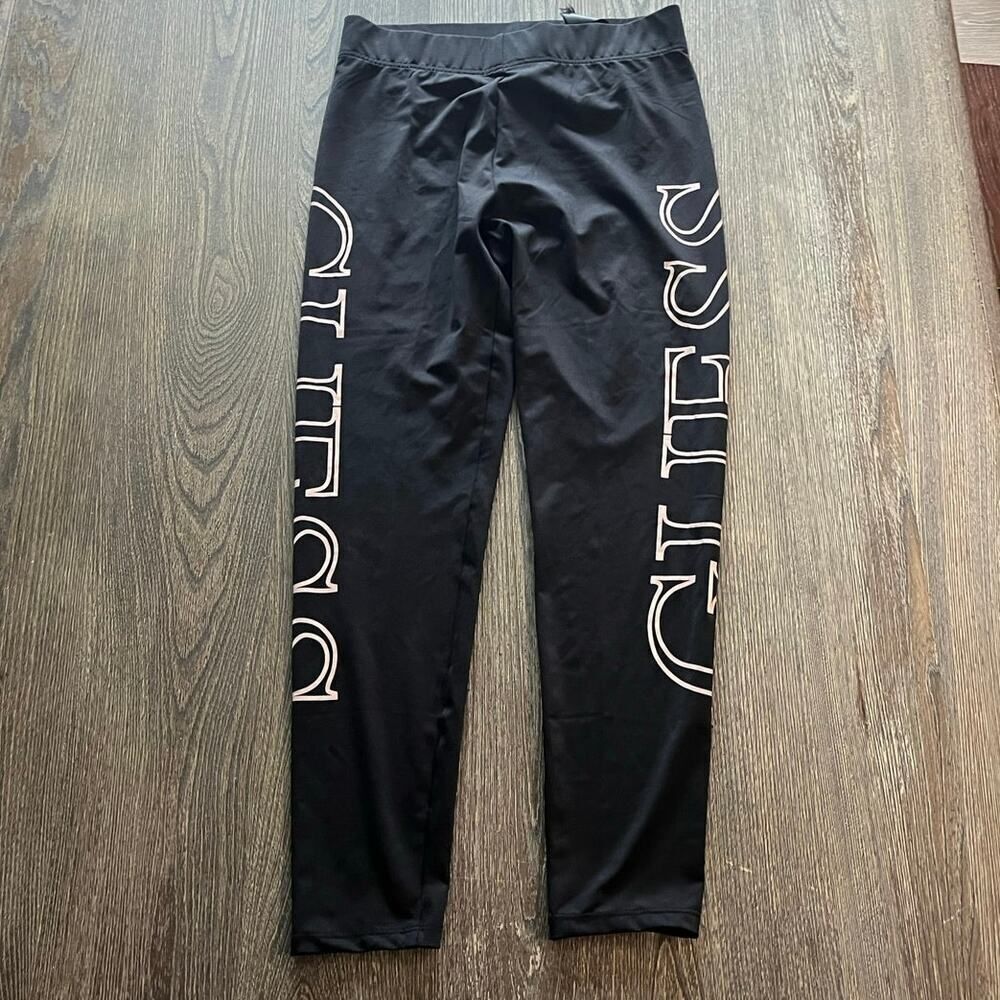 NWOT Guess Crop Leggings High Rise Elastic Waist Pull-On Logo Print Black Size M